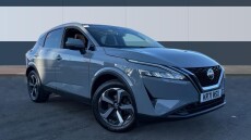 Nissan Qashqai 1.3 DiG-T MH N-Connecta 5dr Petrol Hatchback